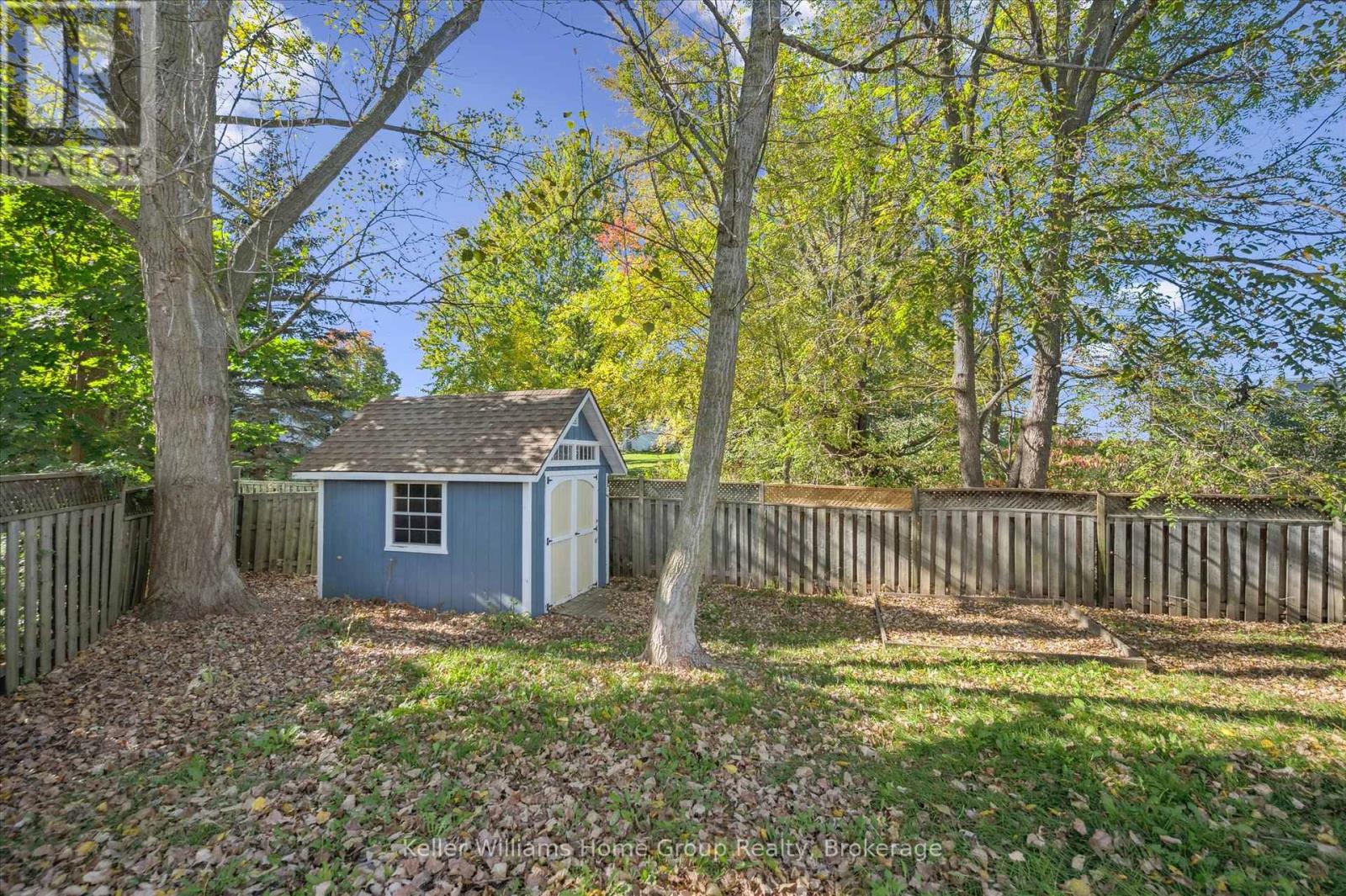 765 Woodhill Drive, Centre Wellington, Ontario  N1M 3N2 - Photo 37 - X12457749