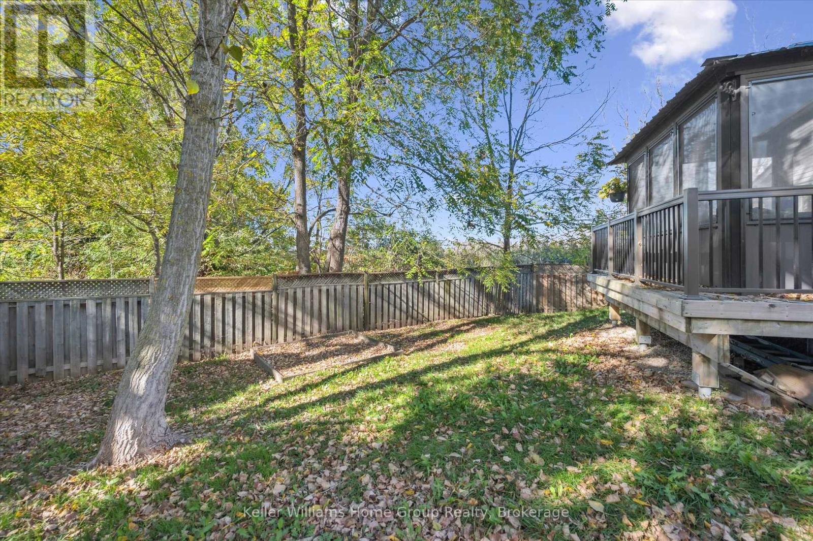 765 Woodhill Drive, Centre Wellington, Ontario  N1M 3N2 - Photo 38 - X12457749