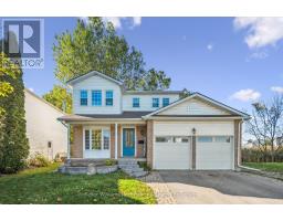765 WOODHILL DRIVE, centre wellington (fergus), Ontario
