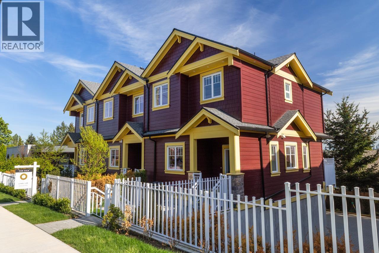 104 235 LEBLEU STREET, coquitlam, British Columbia