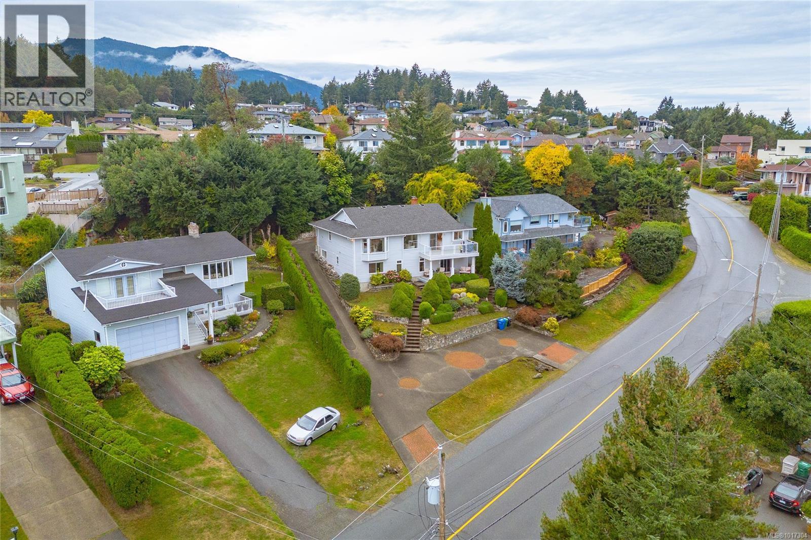 1089 College Dr, Nanaimo, British Columbia  V9R 5X3 - Photo 3 - 1017304