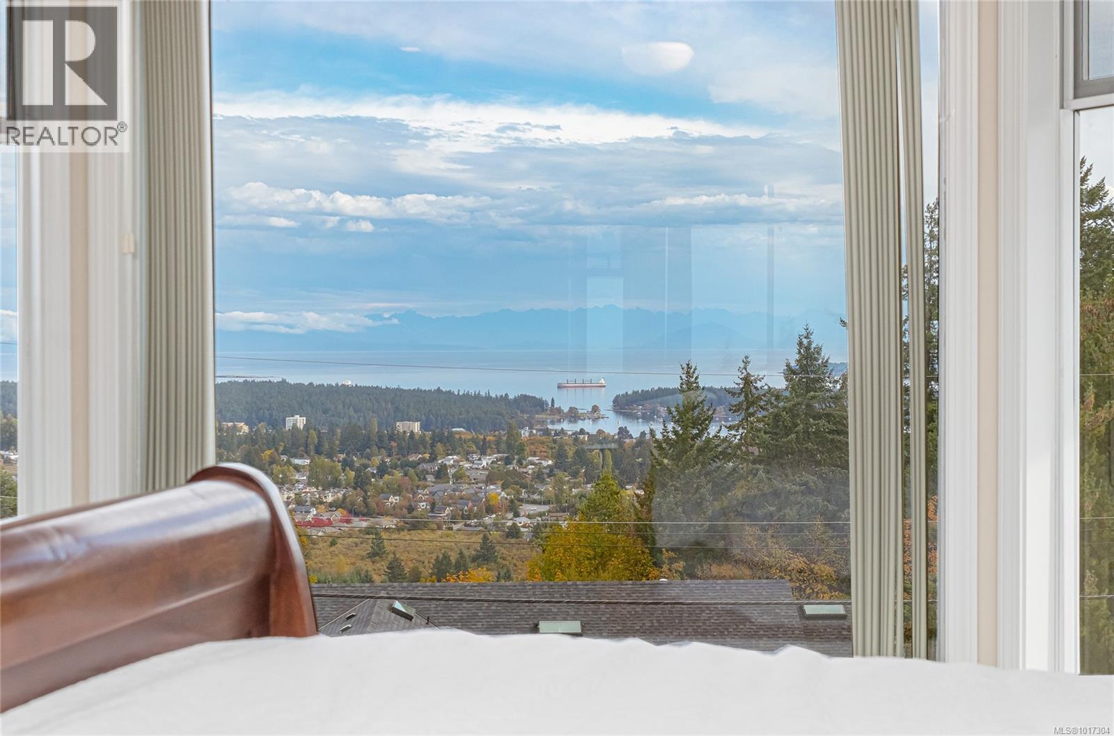 1089 College Dr, Nanaimo, British Columbia  V9R 5X3 - Photo 31 - 1017304