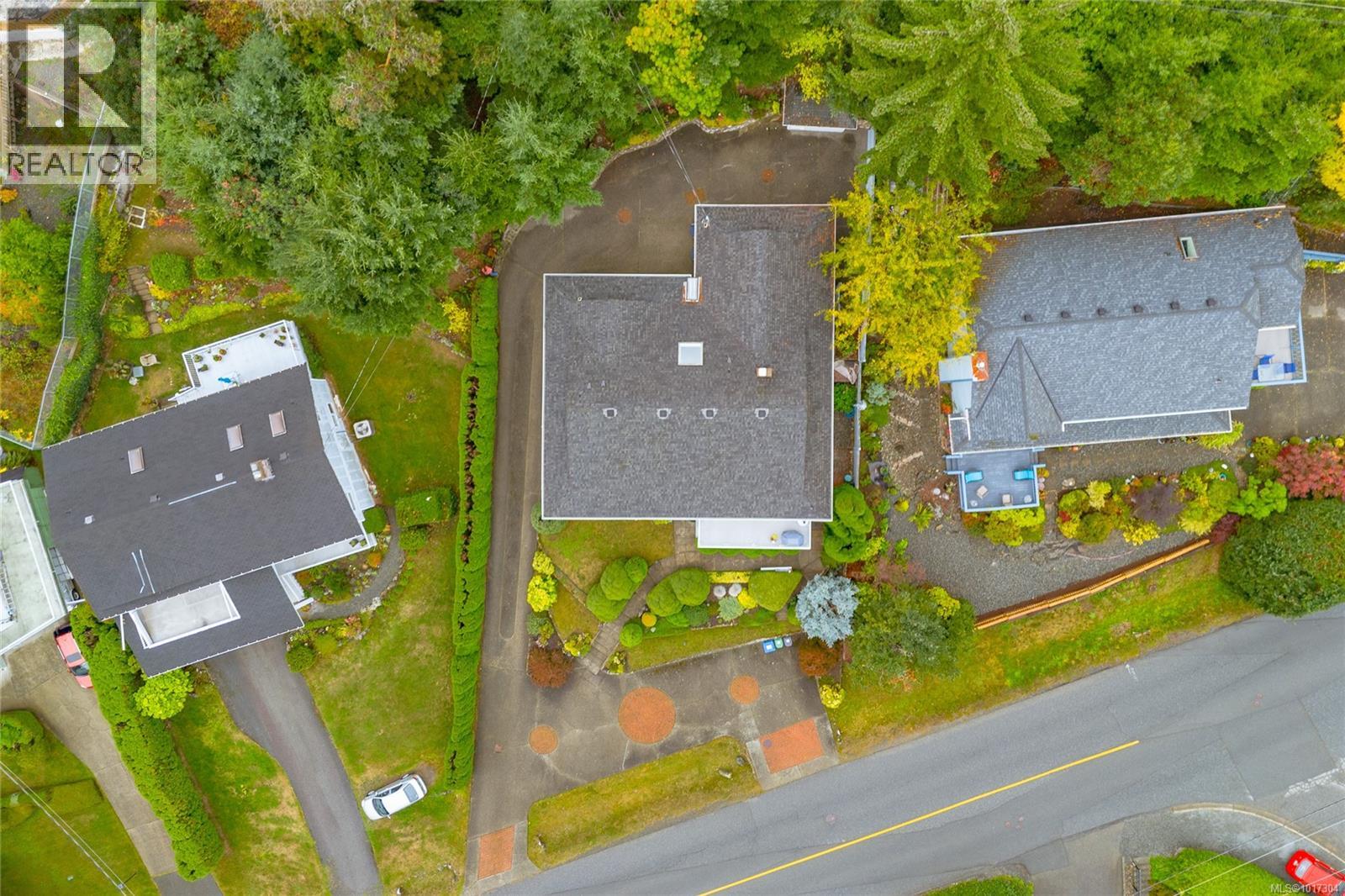 1089 College Dr, Nanaimo, British Columbia  V9R 5X3 - Photo 65 - 1017304