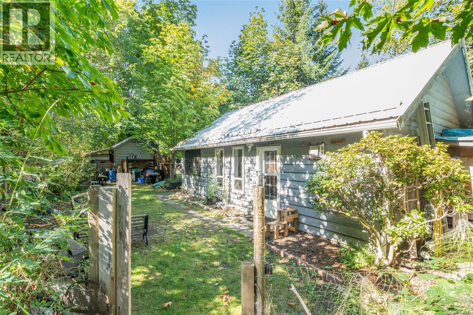 2560 Grafton Ave, Coombs, British Columbia  V0R 1M0 - Photo 22 - 1016011