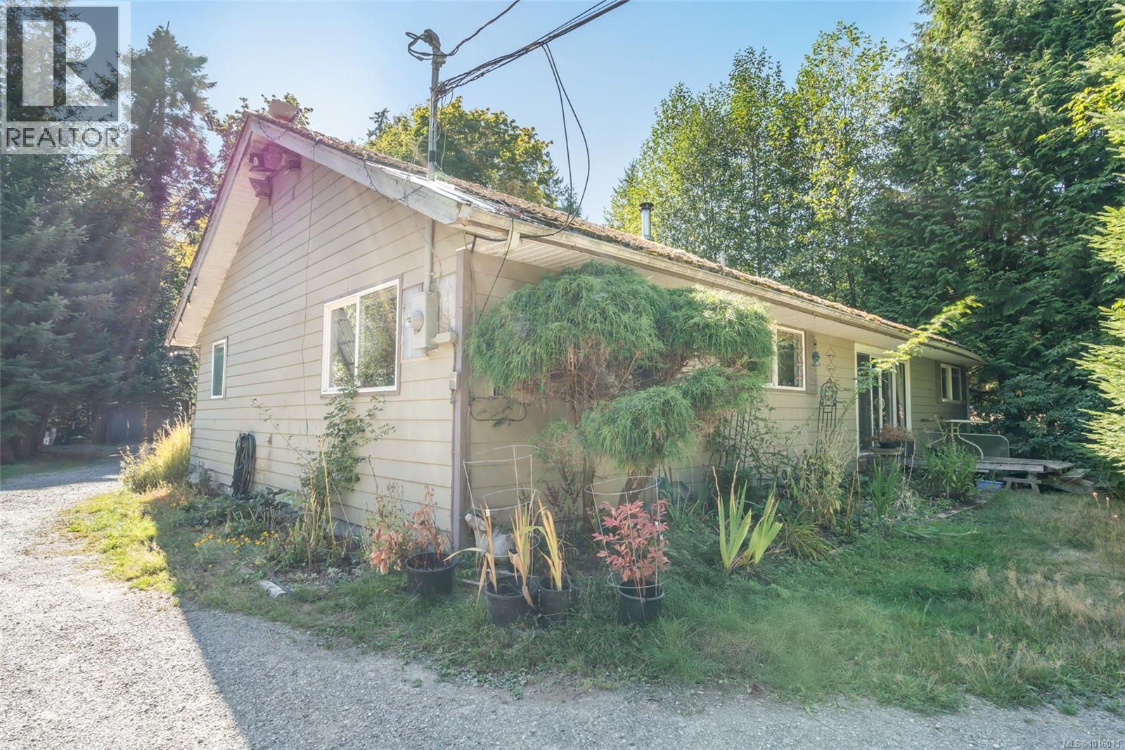 2560 Grafton Ave, Coombs, British Columbia  V0R 1M0 - Photo 30 - 1016011