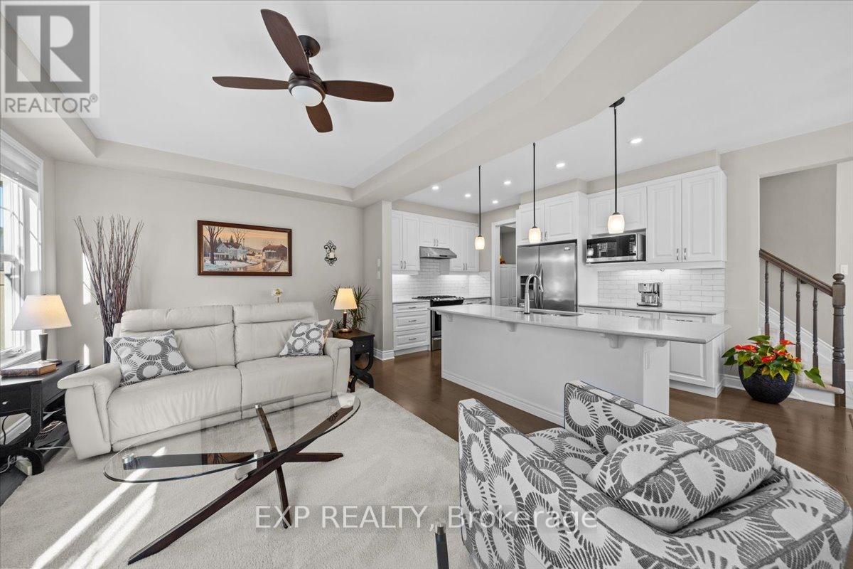 33 Solaris Drive, Ottawa, Ontario  K2M 0L6 - Photo 12 - X12457752