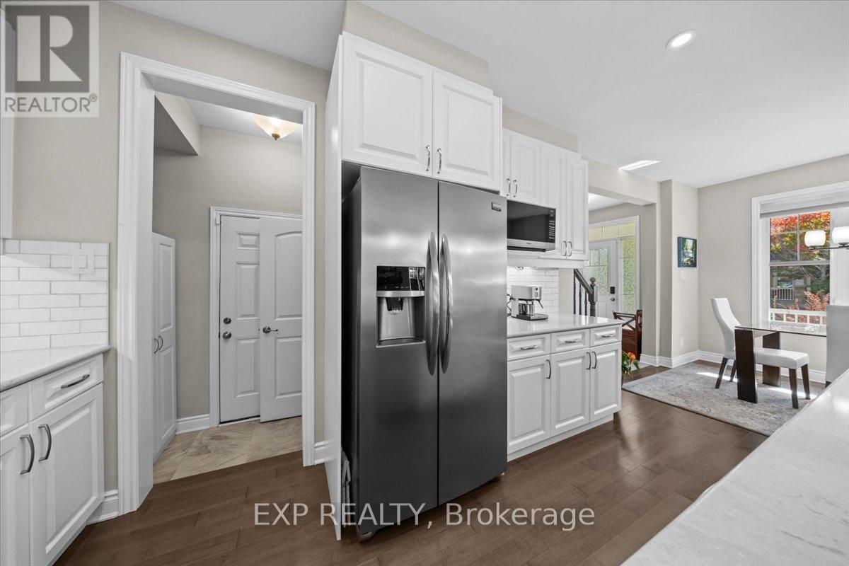 33 Solaris Drive, Ottawa, Ontario  K2M 0L6 - Photo 15 - X12457752