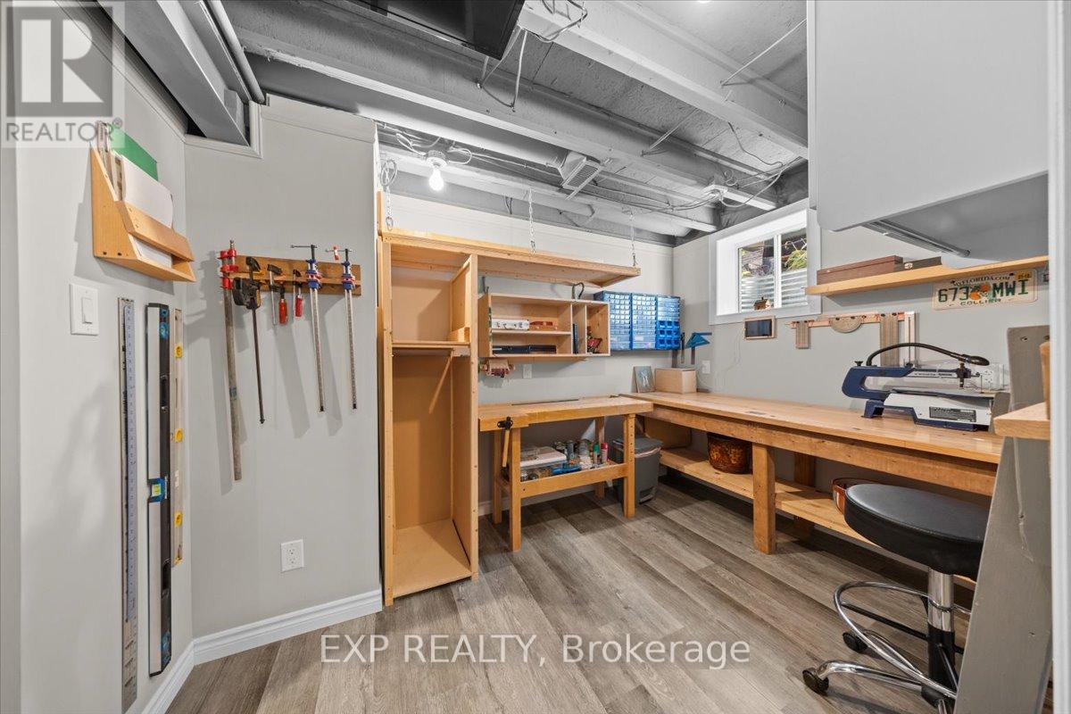 33 Solaris Drive, Ottawa, Ontario  K2M 0L6 - Photo 38 - X12457752