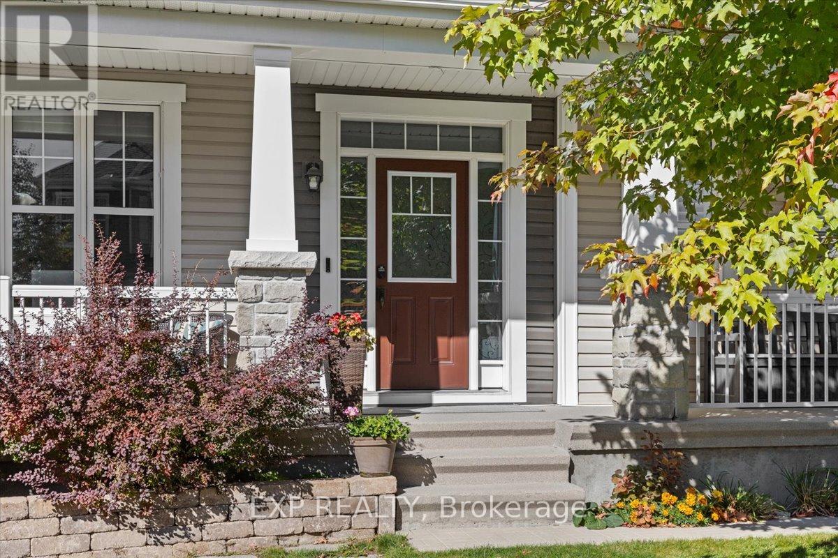 33 Solaris Drive, Ottawa, Ontario  K2M 0L6 - Photo 4 - X12457752