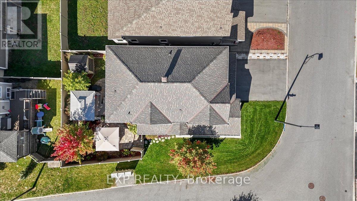 33 Solaris Drive, Ottawa, Ontario  K2M 0L6 - Photo 46 - X12457752