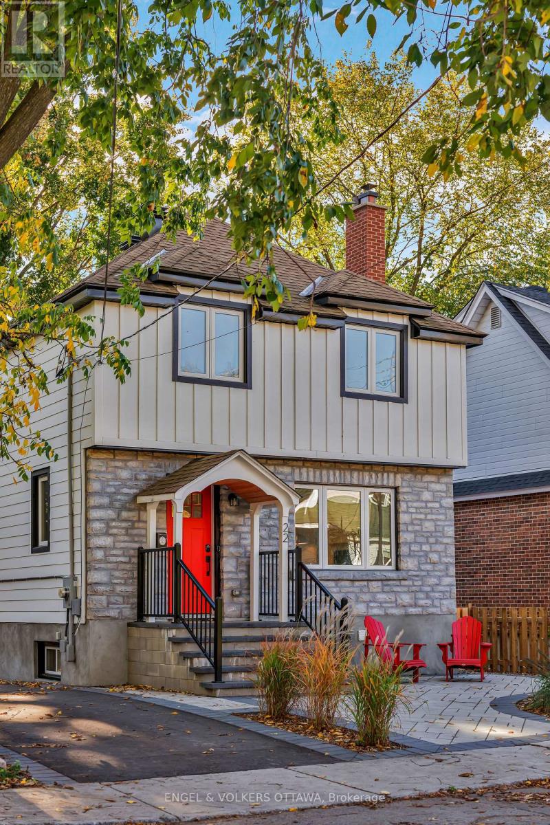 22 HARVARD AVENUE, Ottawa, Ontario
