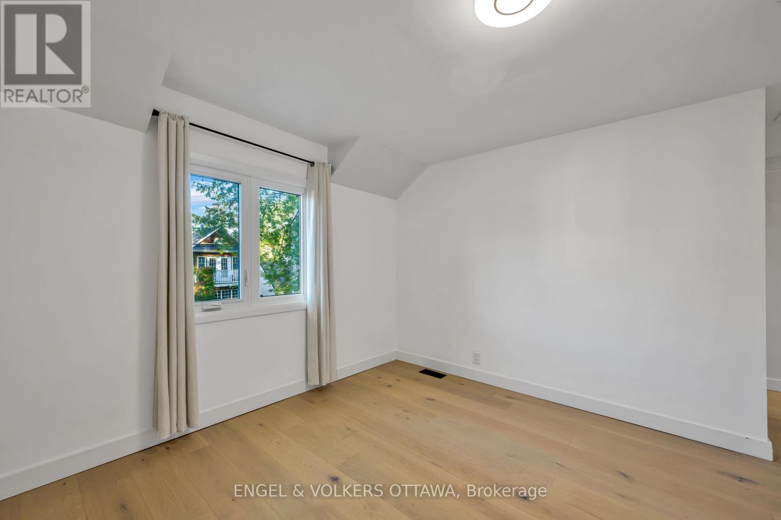 22 Harvard Avenue, Ottawa, Ontario  K1S 4Z3 - Photo 22 - X12457779