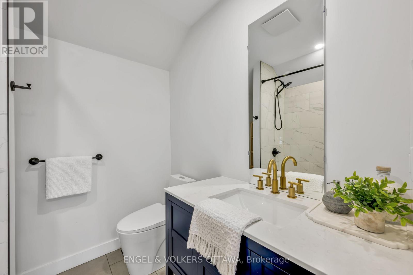 22 Harvard Avenue, Ottawa, Ontario  K1S 4Z3 - Photo 24 - X12457779