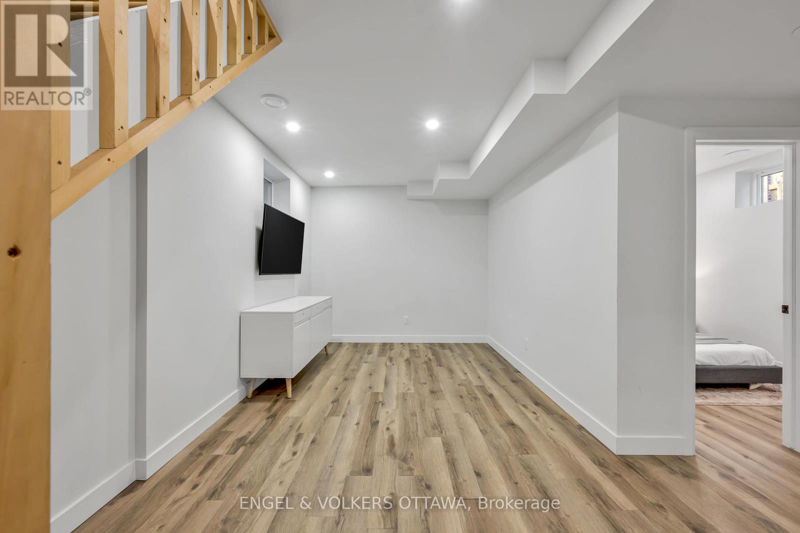 22 Harvard Avenue, Ottawa, Ontario  K1S 4Z3 - Photo 29 - X12457779