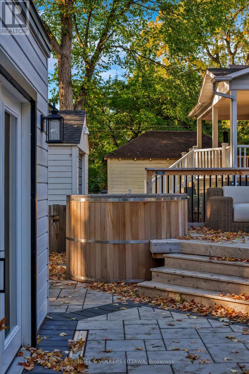 22 Harvard Avenue, Ottawa, Ontario  K1S 4Z3 - Photo 33 - X12457779