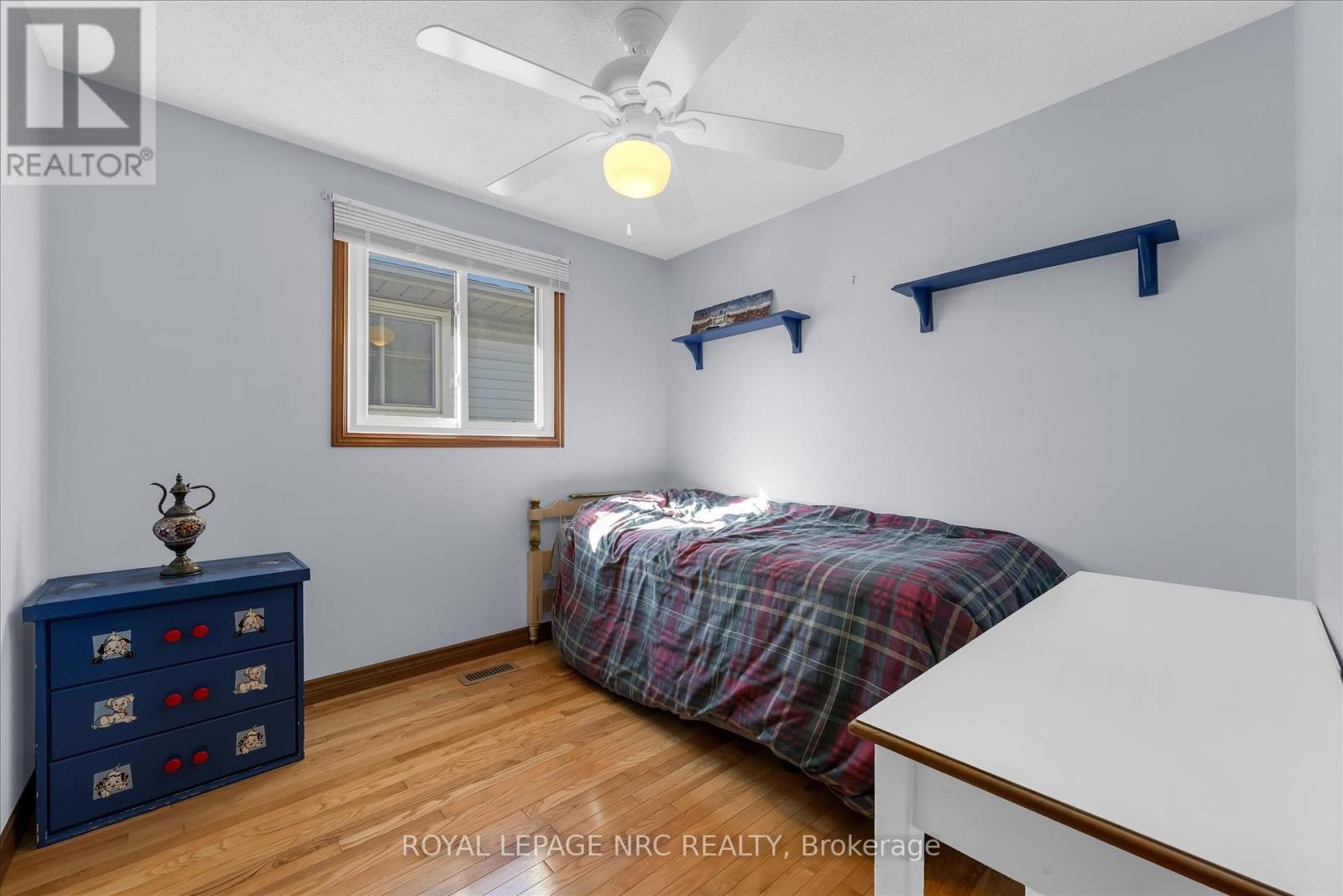 7820 Oriole Drive, Niagara Falls, Ontario  L2H 2P6 - Photo 15 - X12457745