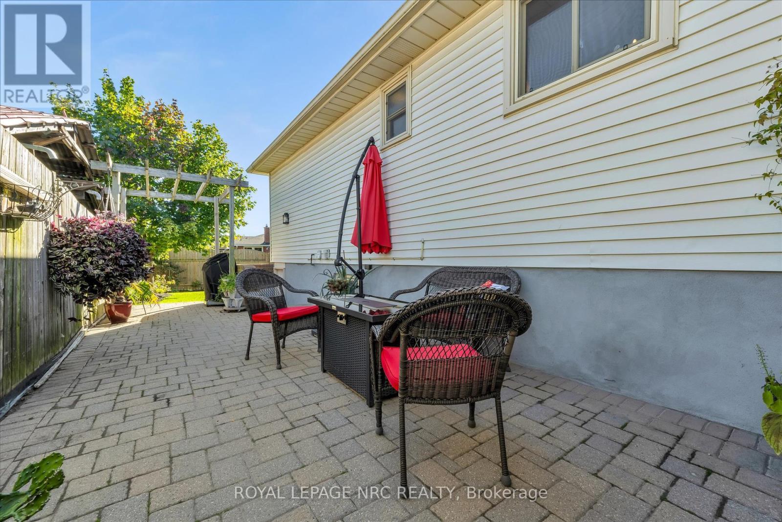 7820 Oriole Drive, Niagara Falls, Ontario  L2H 2P6 - Photo 30 - X12457745