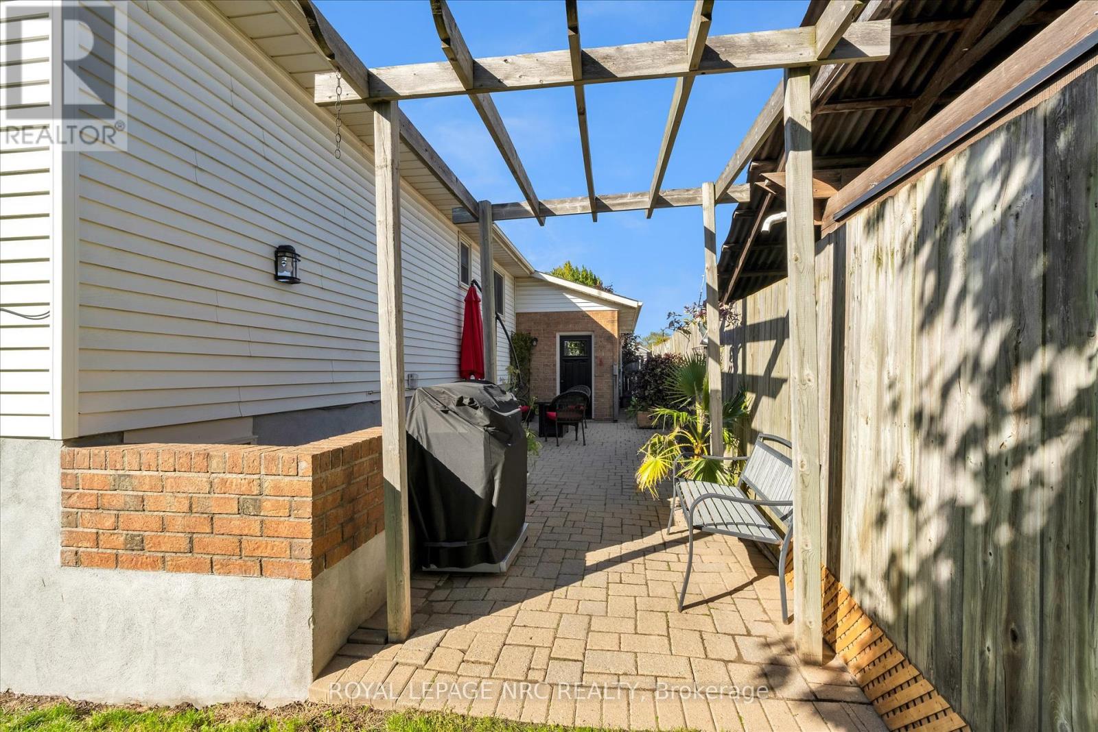 7820 Oriole Drive, Niagara Falls, Ontario  L2H 2P6 - Photo 31 - X12457745
