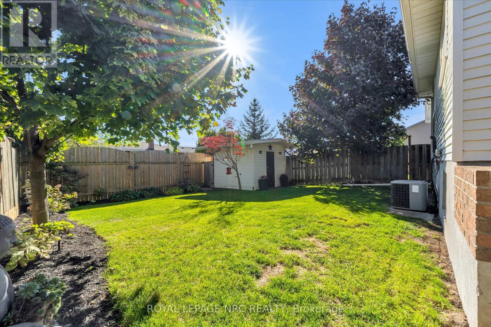 7820 Oriole Drive, Niagara Falls, Ontario  L2H 2P6 - Photo 32 - X12457745