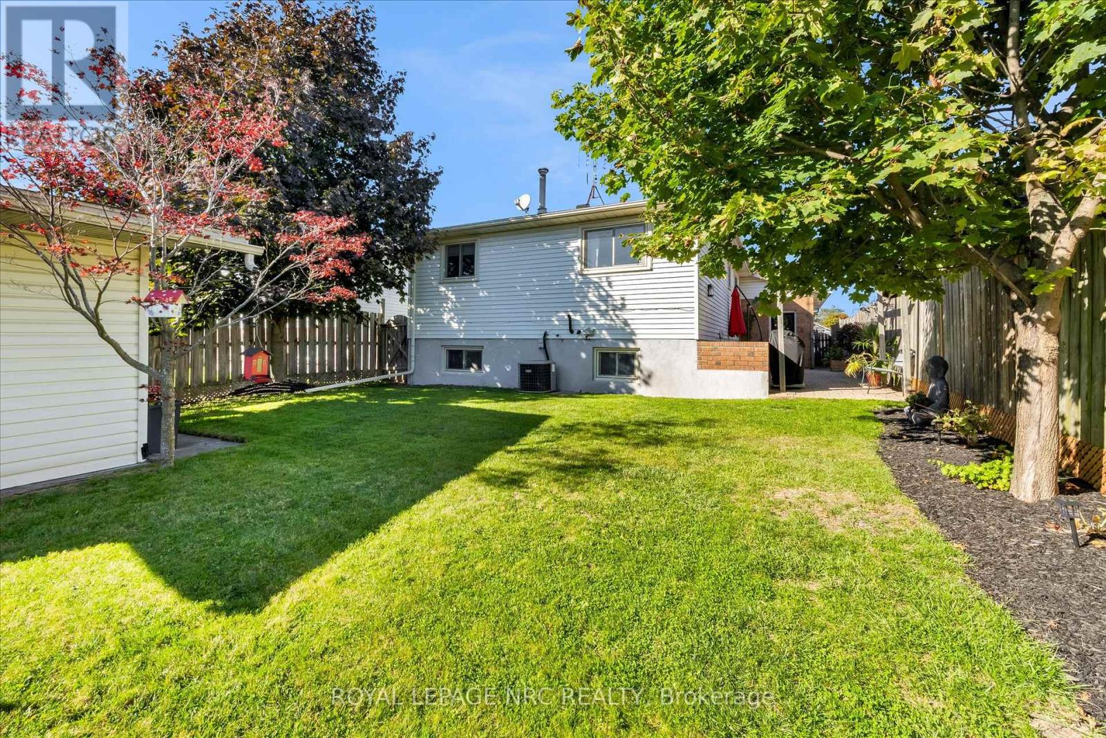 7820 Oriole Drive, Niagara Falls, Ontario  L2H 2P6 - Photo 33 - X12457745