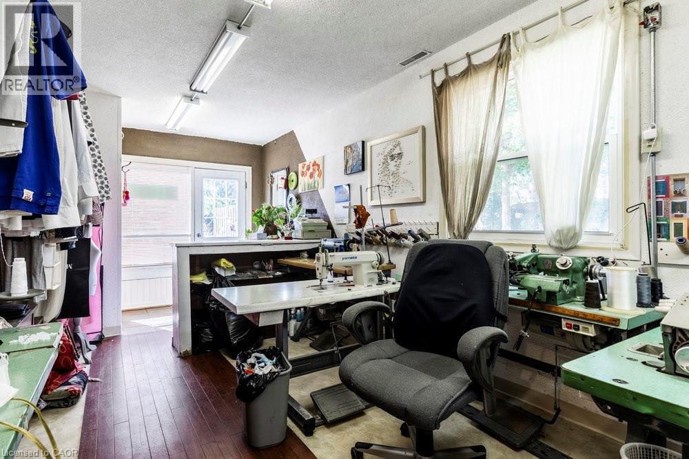 723 Hyde Road, Burlington, Ontario  L7S 1S6 - Photo 29 - 40778363