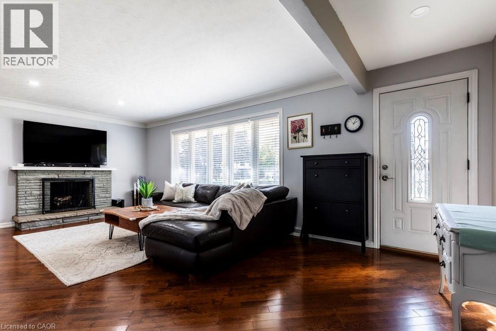 723 Hyde Road, Burlington, Ontario  L7S 1S6 - Photo 6 - 40778363