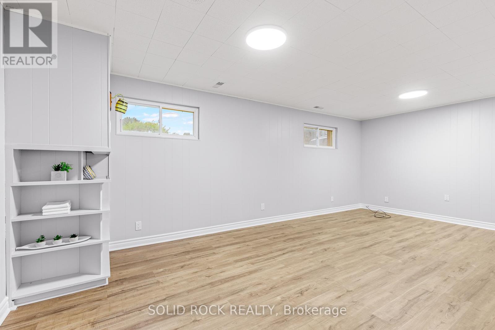 1301 Alwington Street, Brockville, Ontario  K6V 6A5 - Photo 21 - X12457739