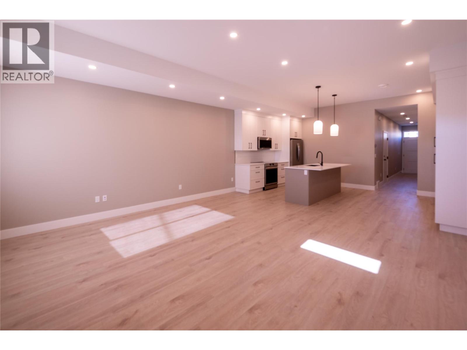 161 CHESTNUT Avenue, kamloops, British Columbia