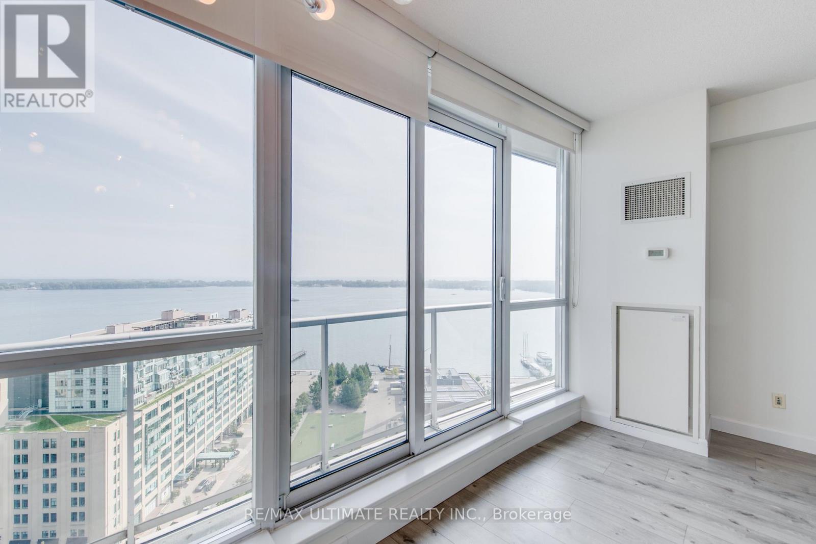 2305 - 218 Queens Quay W, Toronto, Ontario  M5J 2Y6 - Photo 20 - C12457756