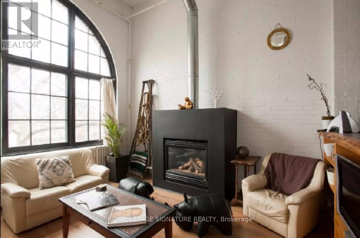 201 - 264 Seaton Street, Toronto, Ontario  M5A 2T4 - Photo 7 - C12457774