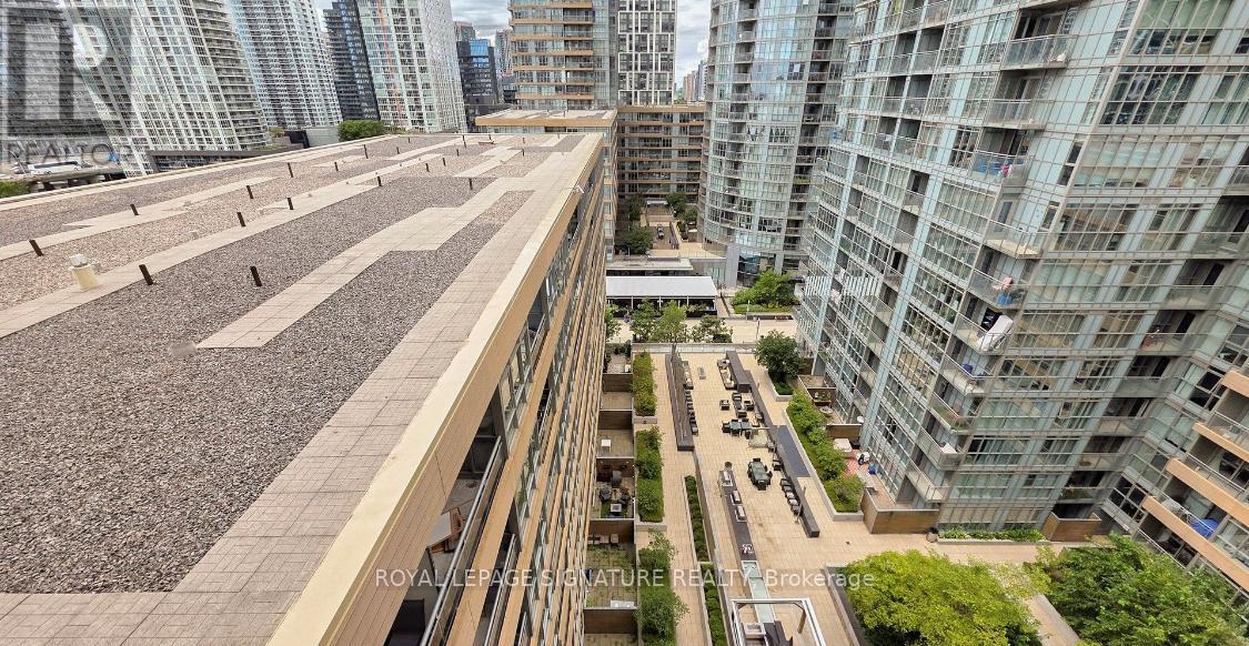 1201 - 10 Capreol Court, Toronto, Ontario  M5V 4B3 - Photo 11 - C12457776