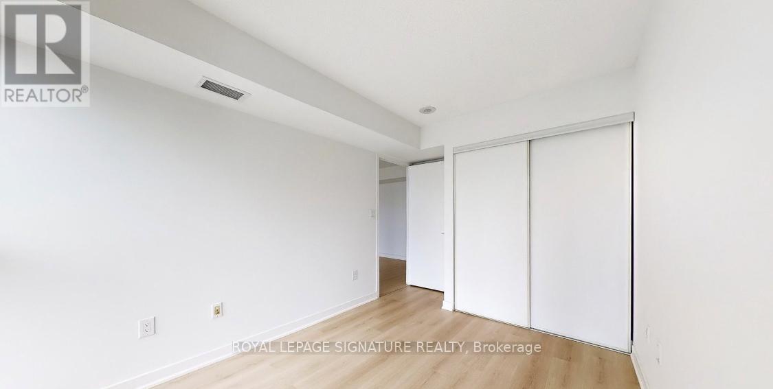 1201 - 10 Capreol Court, Toronto, Ontario  M5V 4B3 - Photo 8 - C12457776