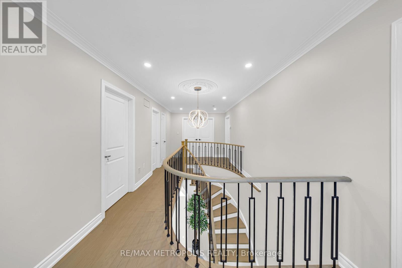 296 Thornton Road N, Oshawa, Ontario  L1J 6T7 - Photo 28 - E12457775