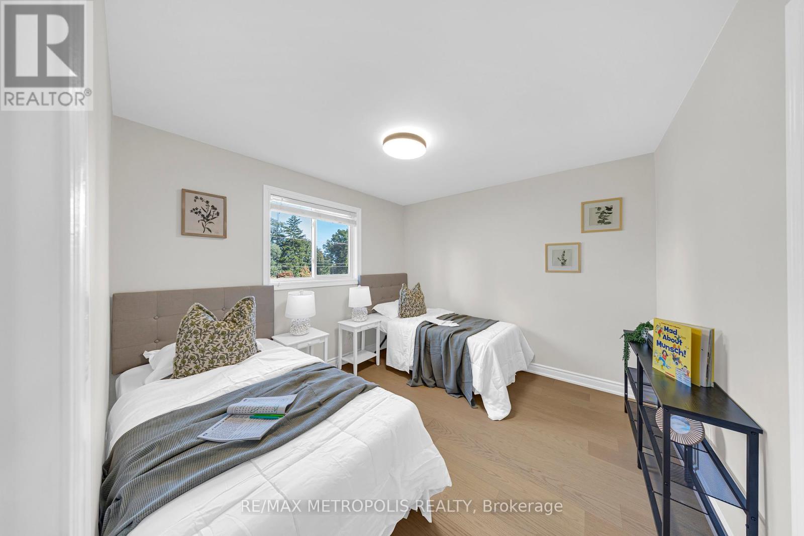 296 Thornton Road N, Oshawa, Ontario  L1J 6T7 - Photo 31 - E12457775