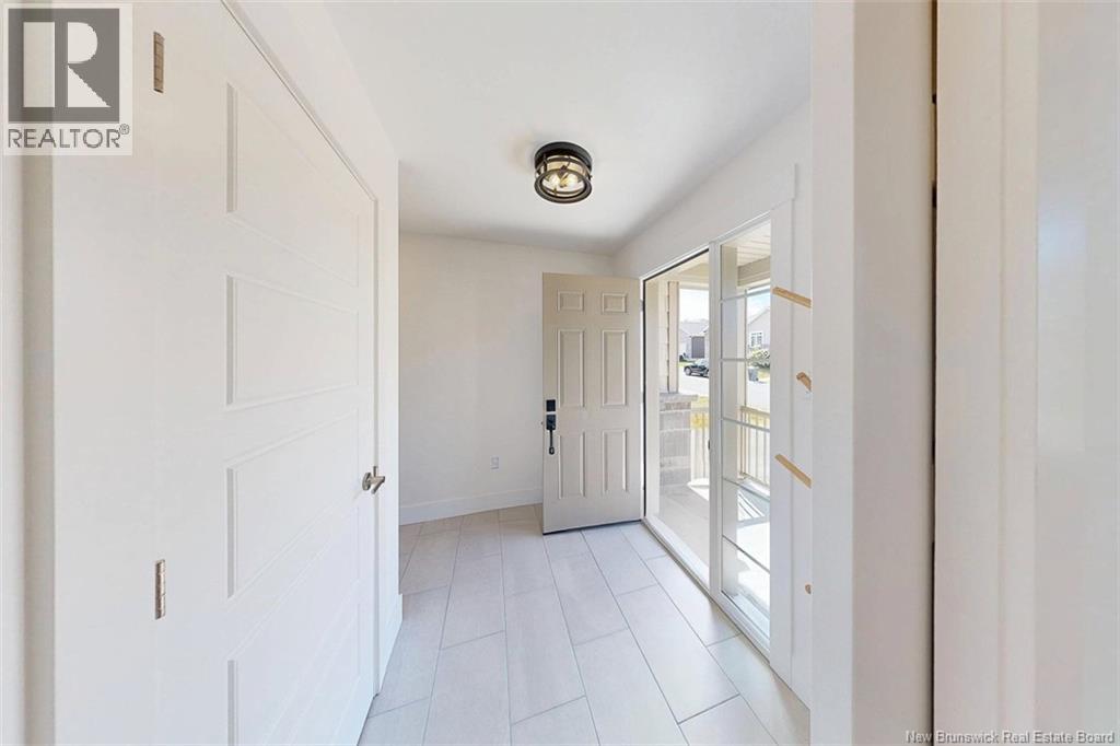 18 Huntingdon Circle, Fredericton, New Brunswick  E3B 0L9 - Photo 3 - NB121128