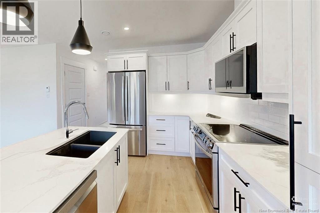 18 Huntingdon Circle, Fredericton, New Brunswick  E3B 0L9 - Photo 10 - NB121128