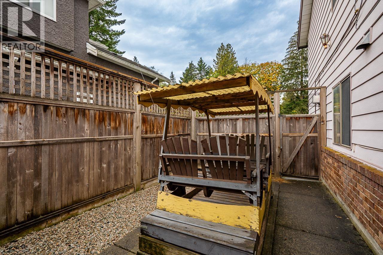 8074-8076 19th Avenue, Burnaby, British Columbia  V3N 1G3 - Photo 33 - R3057582