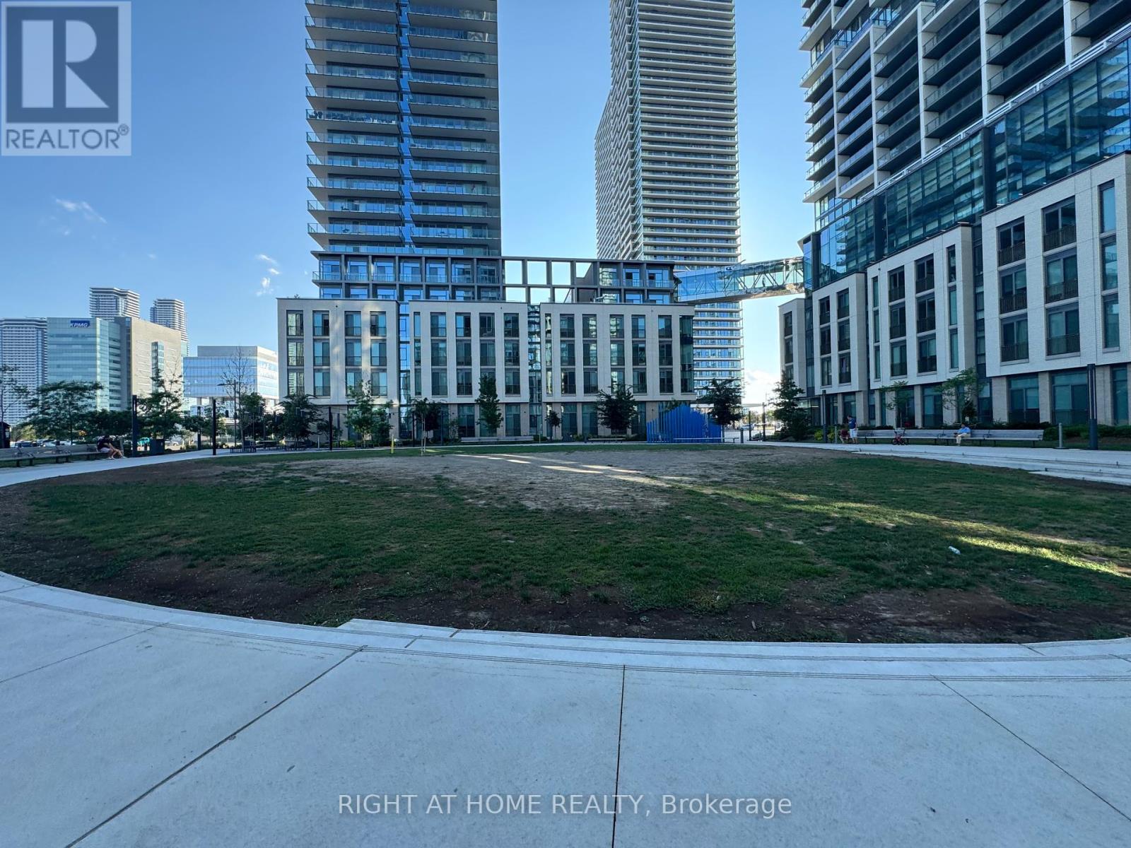101 - 7890 Jane Street, Vaughan, Ontario  L4K 0K9 - Photo 22 - N12457757