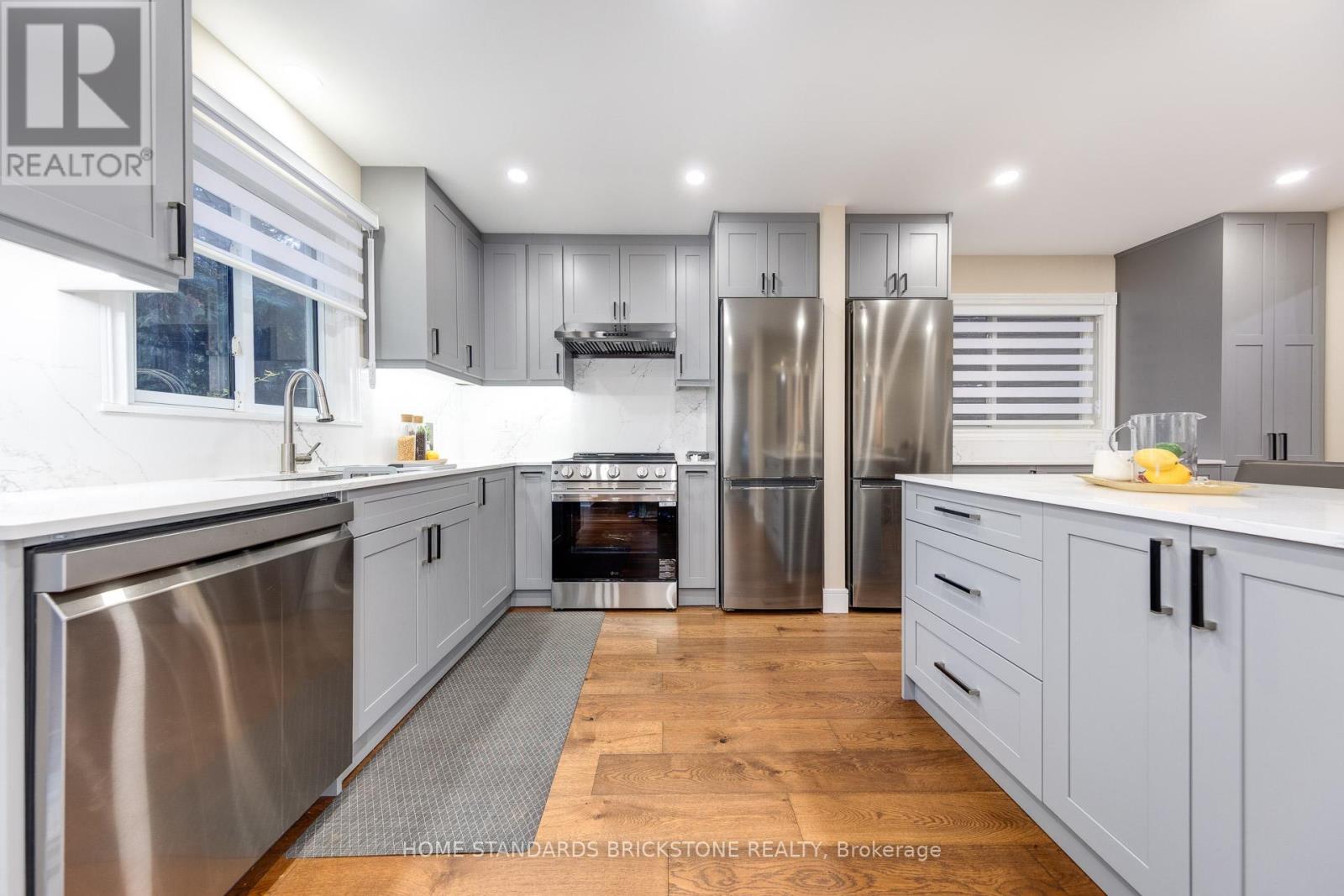 45 Spring Gate Boulevard, Vaughan, Ontario  L4J 3C9 - Photo 10 - N12457781