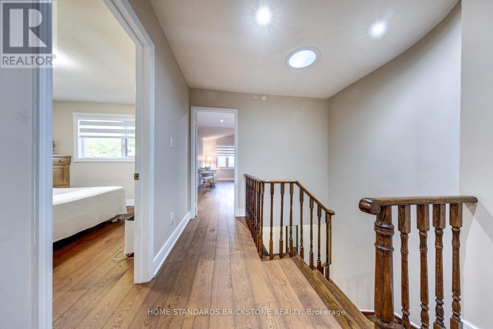 45 Spring Gate Boulevard, Vaughan, Ontario  L4J 3C9 - Photo 22 - N12457781