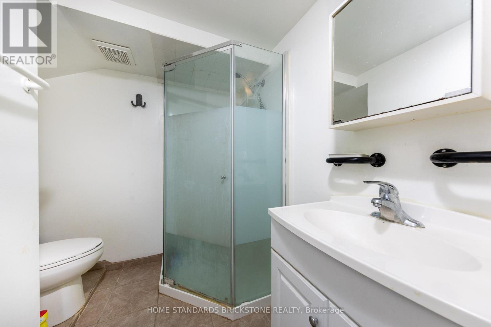 45 Spring Gate Boulevard, Vaughan, Ontario  L4J 3C9 - Photo 40 - N12457781