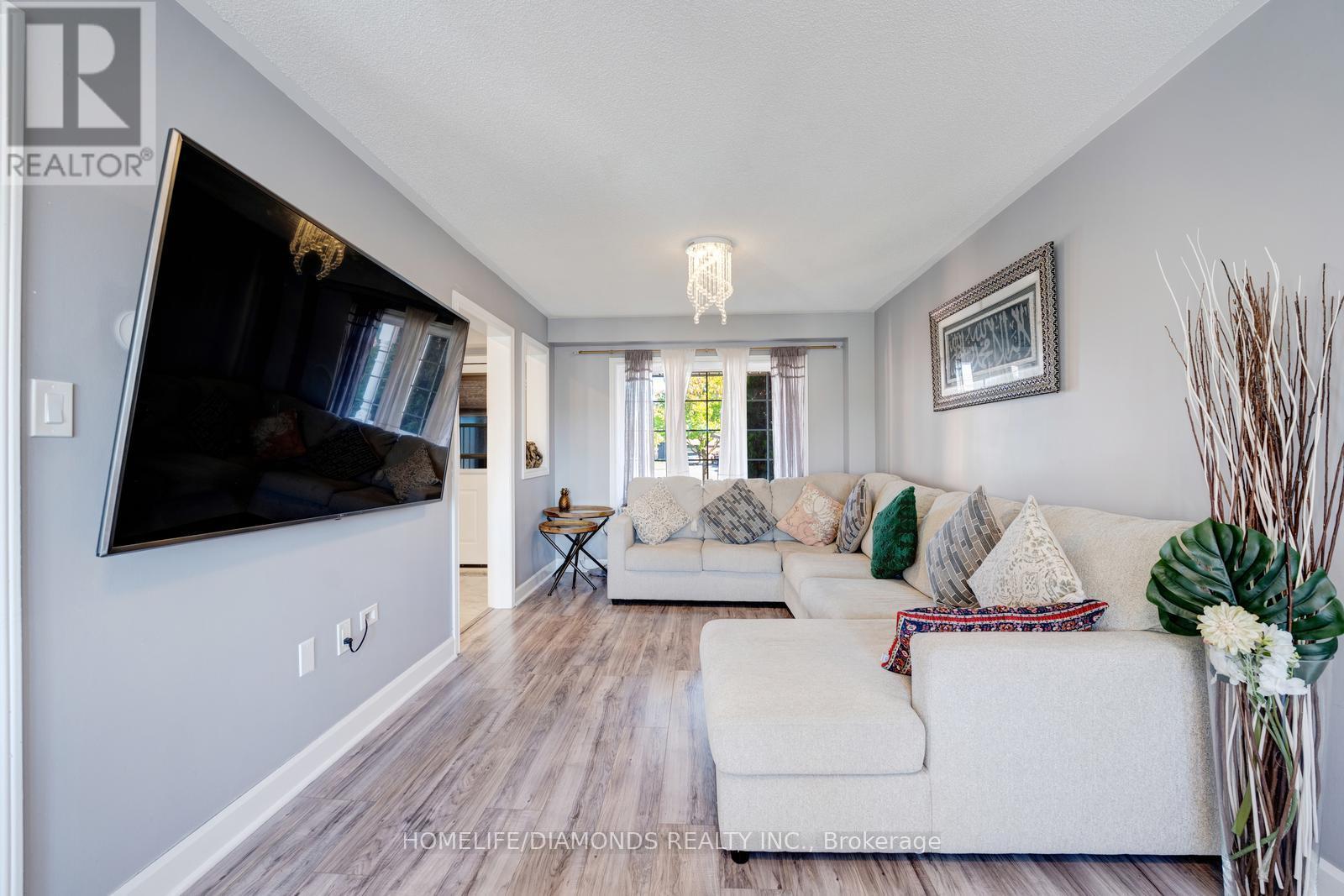 68 Heritage Court, Barrie, Ontario  L4N 0E3 - Photo 11 - S12457746