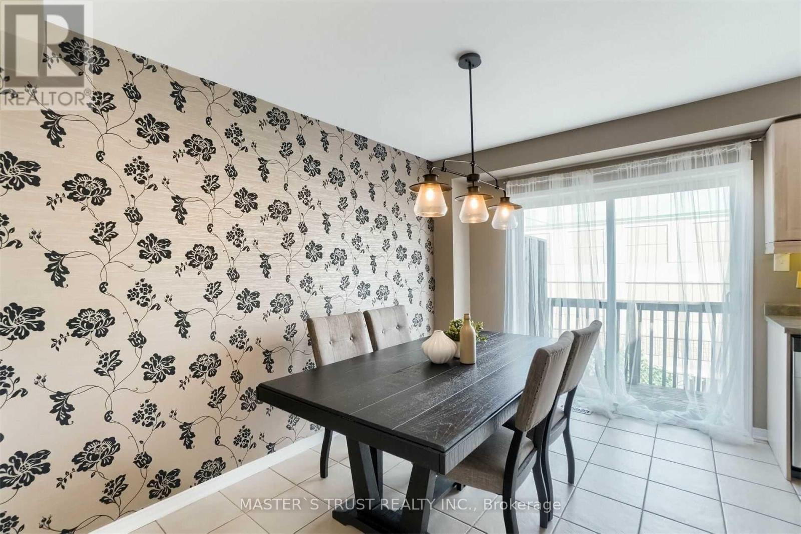 3362 Redpath Circle, Mississauga, Ontario  L5N 8R2 - Photo 12 - W12457751