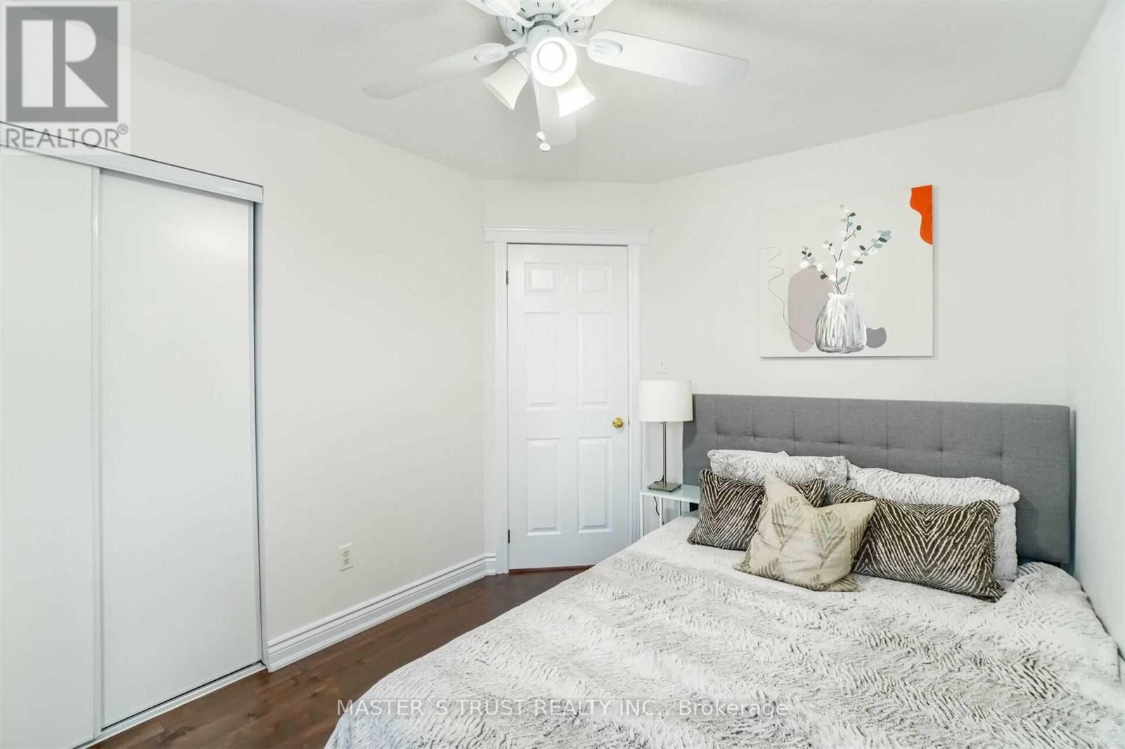 3362 Redpath Circle, Mississauga, Ontario  L5N 8R2 - Photo 28 - W12457751