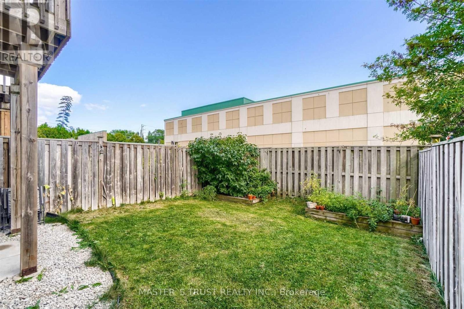 3362 Redpath Circle, Mississauga, Ontario  L5N 8R2 - Photo 30 - W12457751