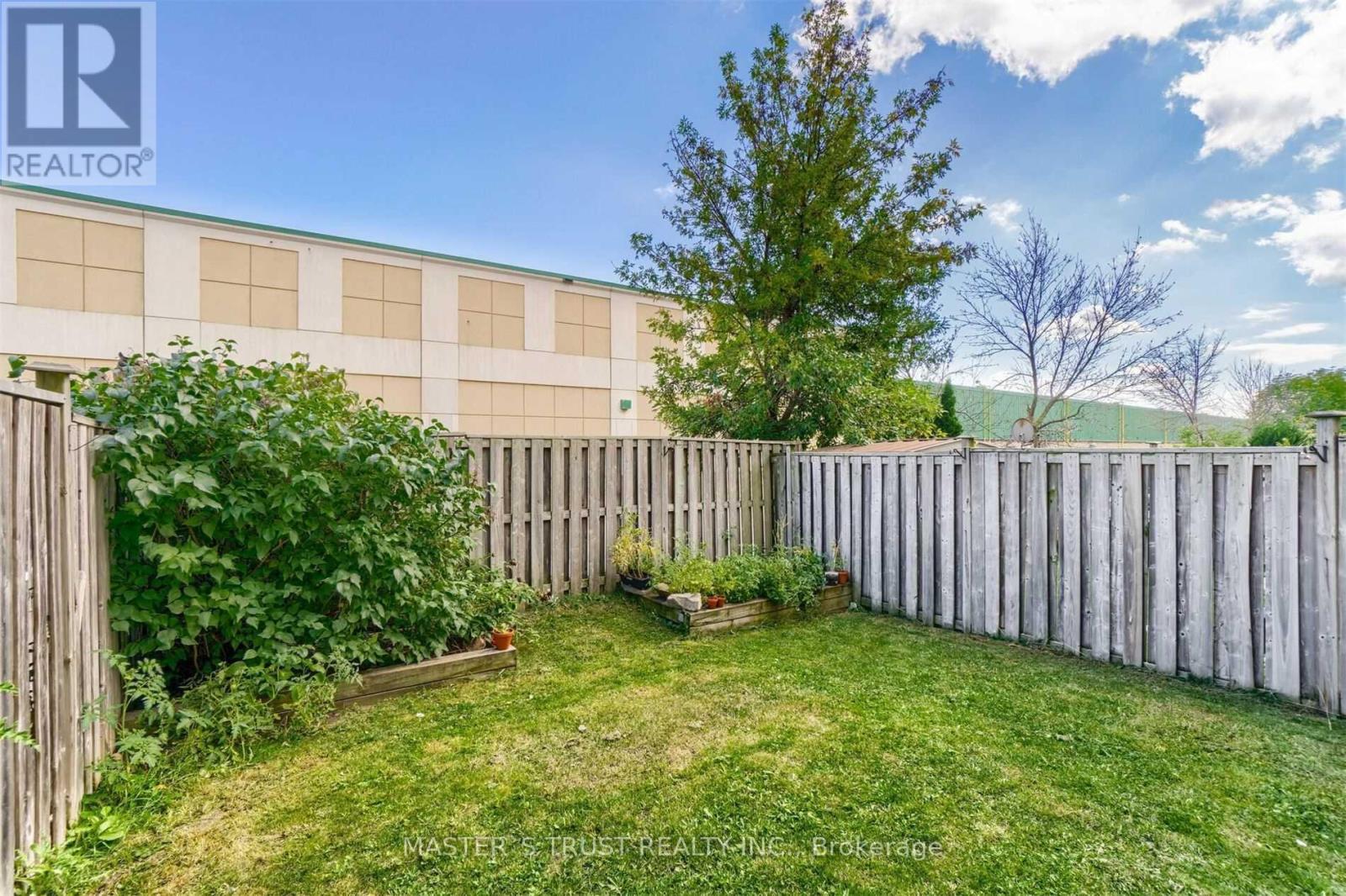 3362 Redpath Circle, Mississauga, Ontario  L5N 8R2 - Photo 31 - W12457751