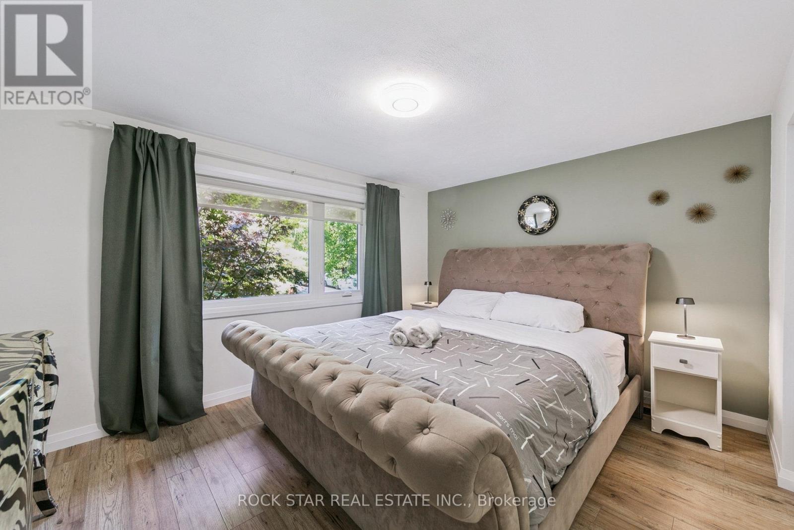 635 Bridle Wood, Burlington, Ontario  L7L 4E2 - Photo 13 - W12457769