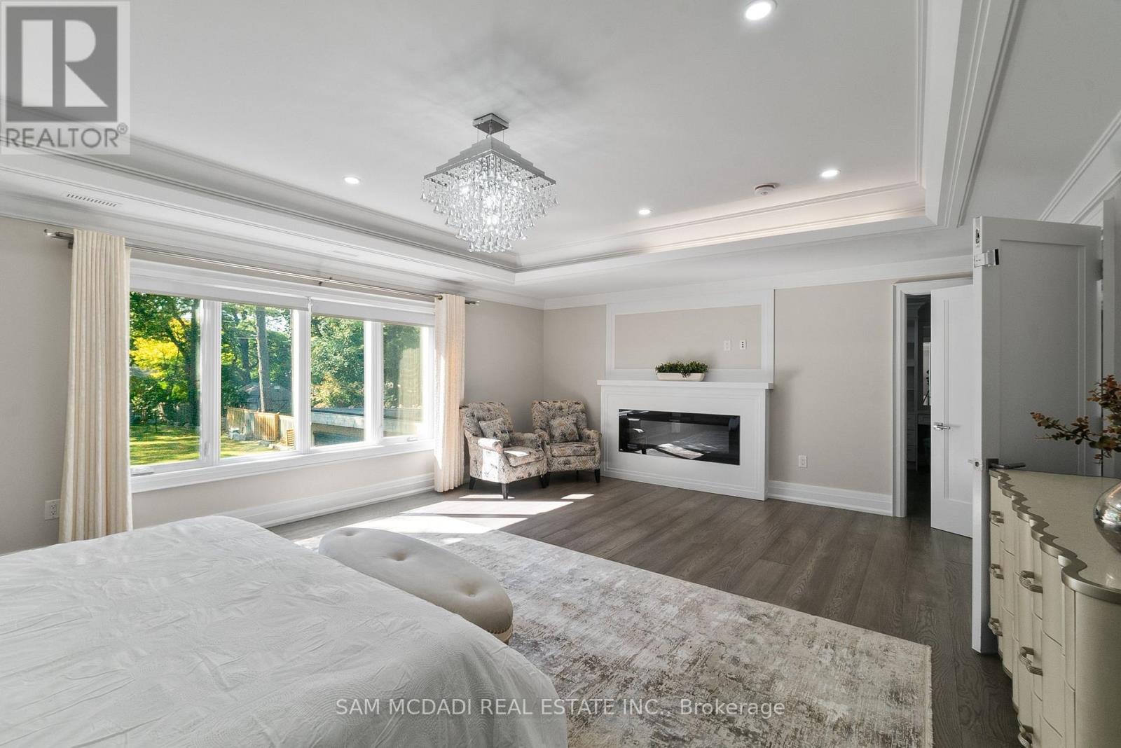 1160 Birchview Drive, Mississauga, Ontario  L5H 3C8 - Photo 26 - W12457788