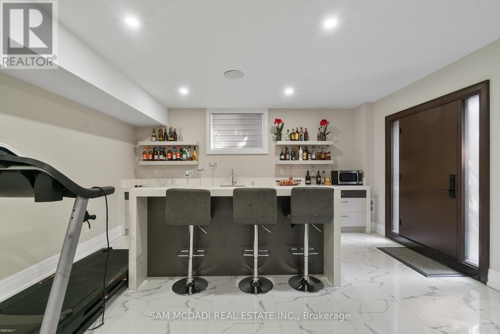 1160 Birchview Drive, Mississauga, Ontario  L5H 3C8 - Photo 39 - W12457788