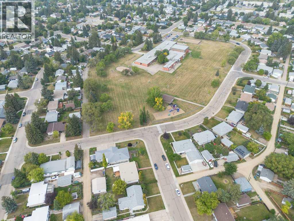 3948 35a Avenue, Red Deer, Alberta  T4N 2S5 - Photo 28 - A2254012